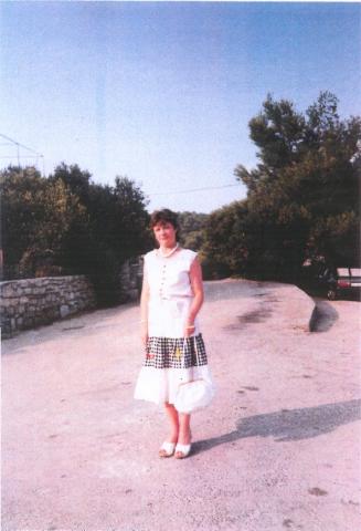 jJANET_EMBROI_SKIRT.jpg